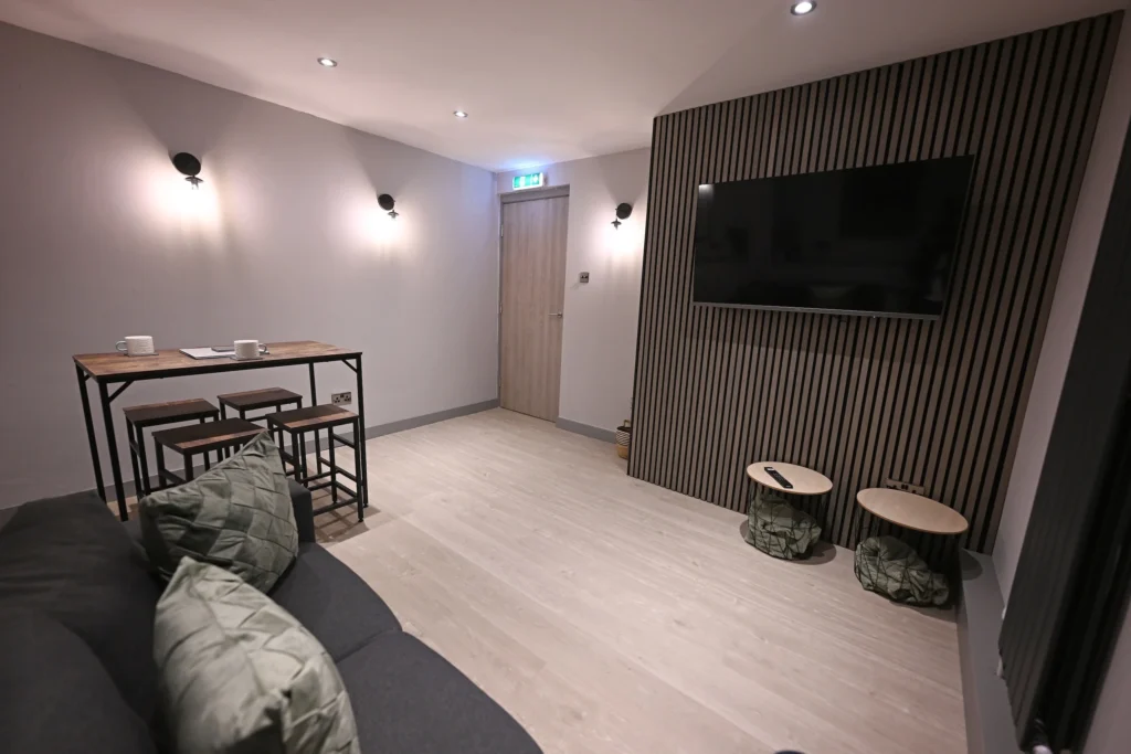 Orlando Village Gold Student Room