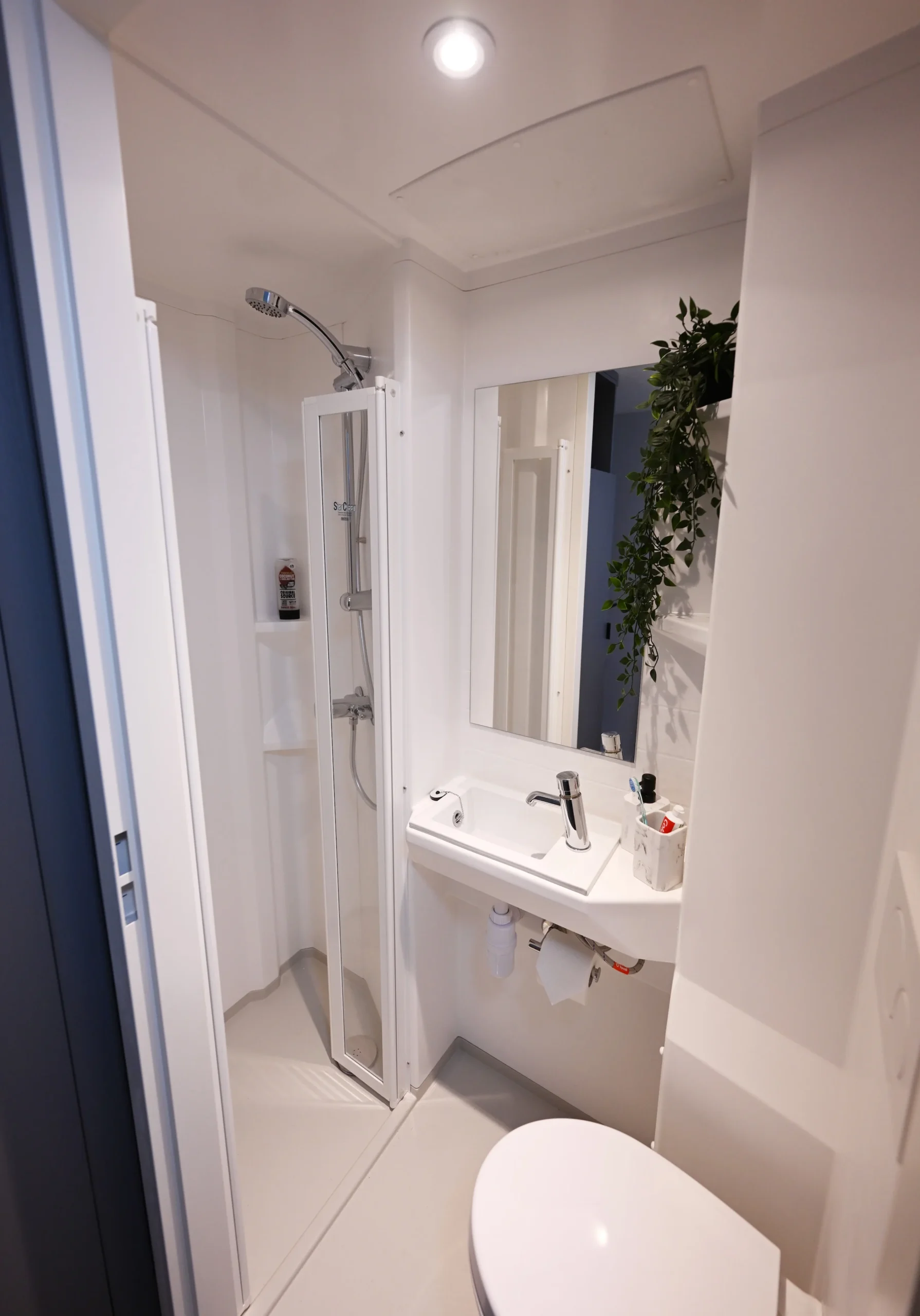 Orlando Village Gold Student Room