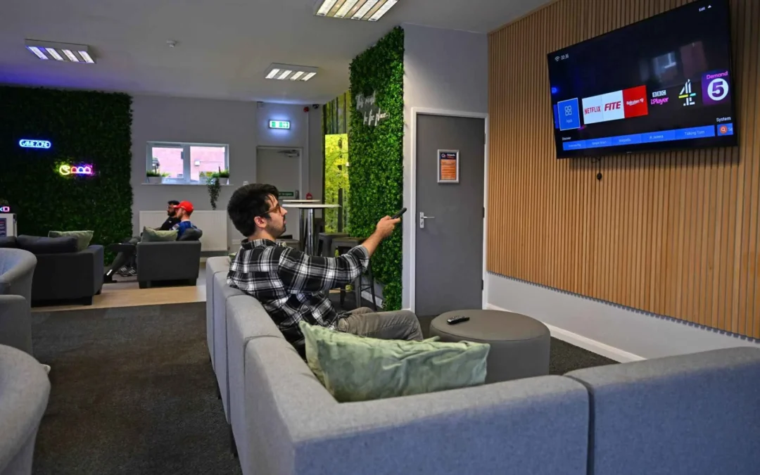 How to Stay Motivated at University When the Nights Get Darker