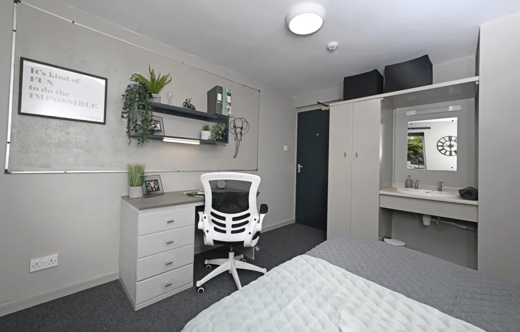 Orlando Village BronzePlus 2